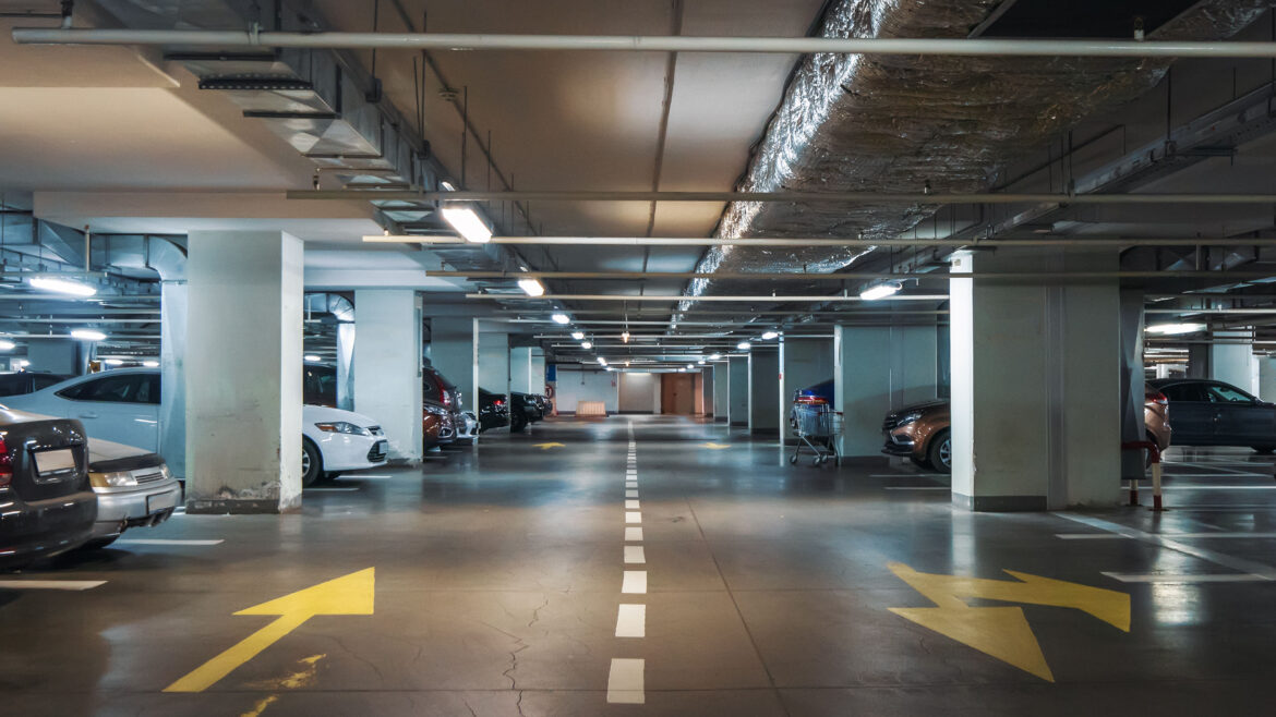 parking lot contractors